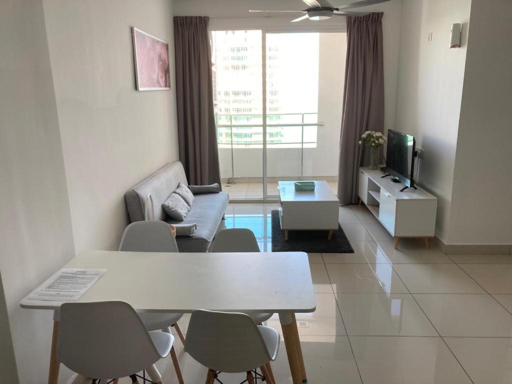 Апартаменты Mansion One Georgetown 2Br Seaview 7 Pax Экстерьер фото